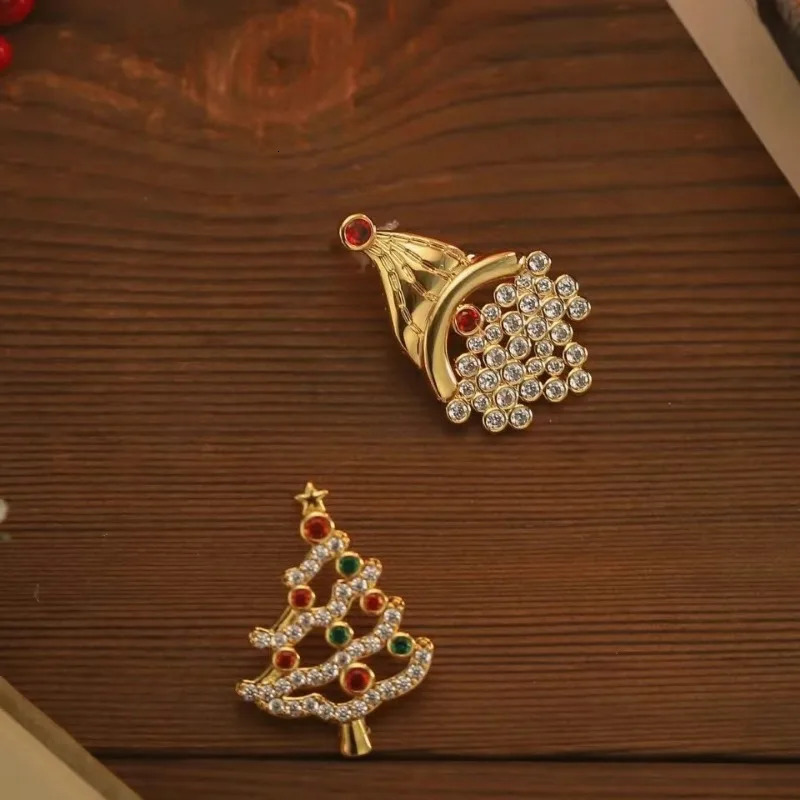 Rhinestone Christmas Atmosphere Female Earring Trend Santa Claus Female Earrings Christmas Jewelry Gifts 241031