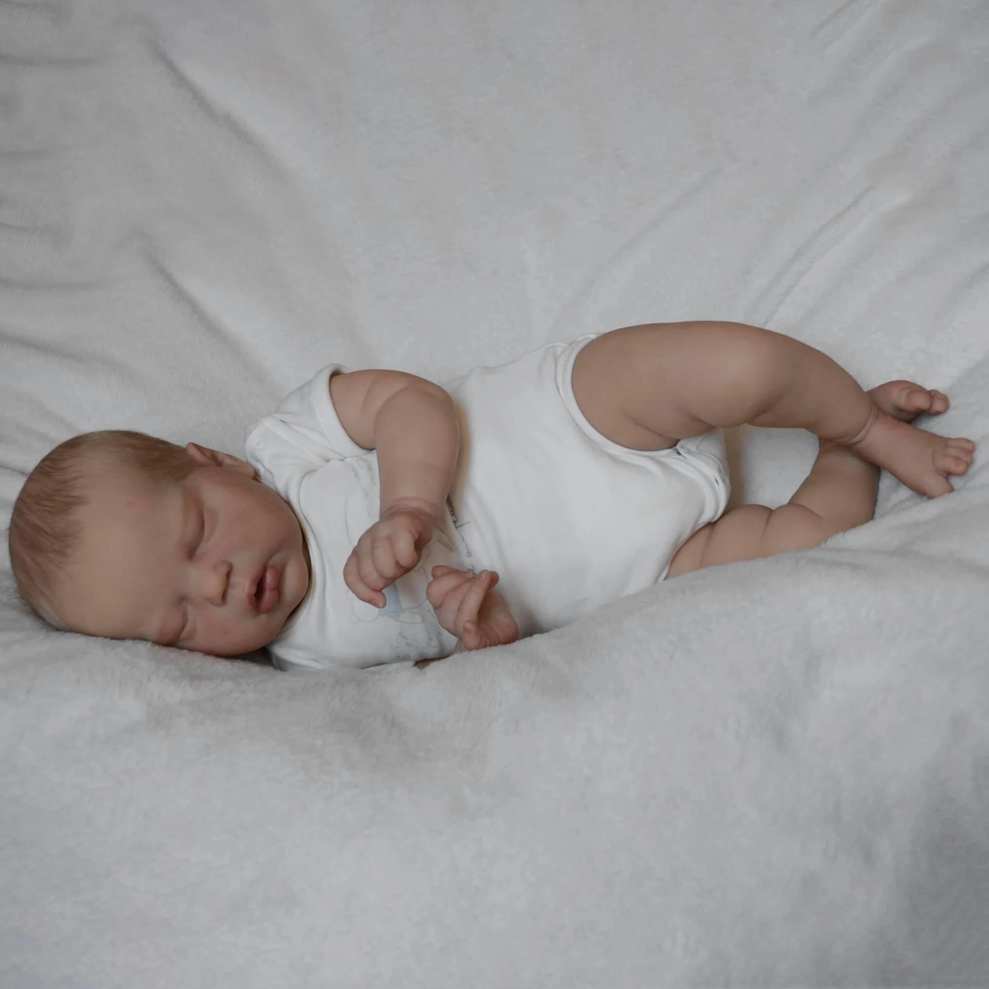 NPK 22inch NewBaby Size Reborn Alexis Lifelike Soft Touch Cuddly Baby 3D Skin Visibile Veins High Quality Art Doll Collectible
