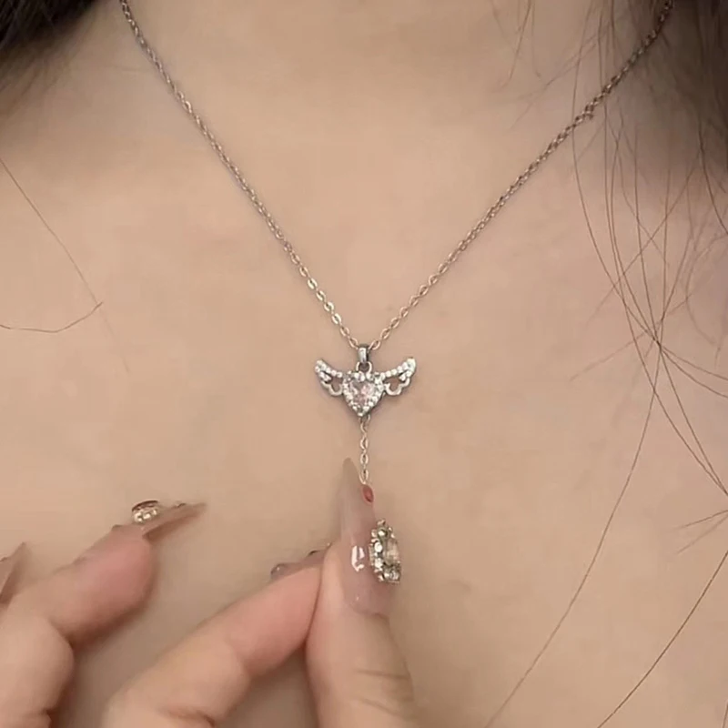 Pink Crystal Angel Wings Heart Pendant Necklace For Woman Minimalist Jewelry Girl's Neck Chain