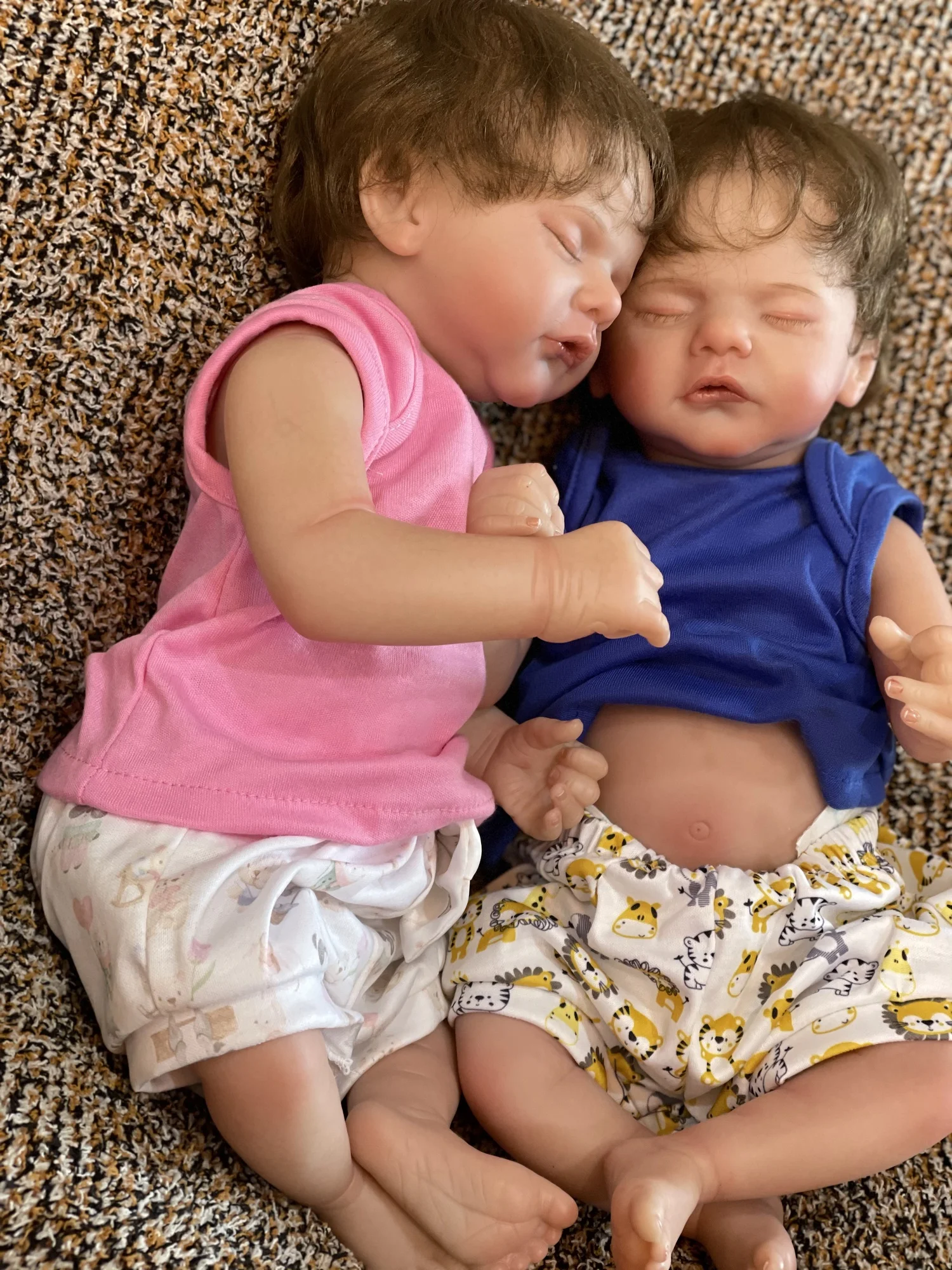 45cm Sam Full Body Silicone Vinyl Bebe Reborn Boy and Girl Lifelike Realistic Reborn Doll Soft Touch Feeling Newborn Doll