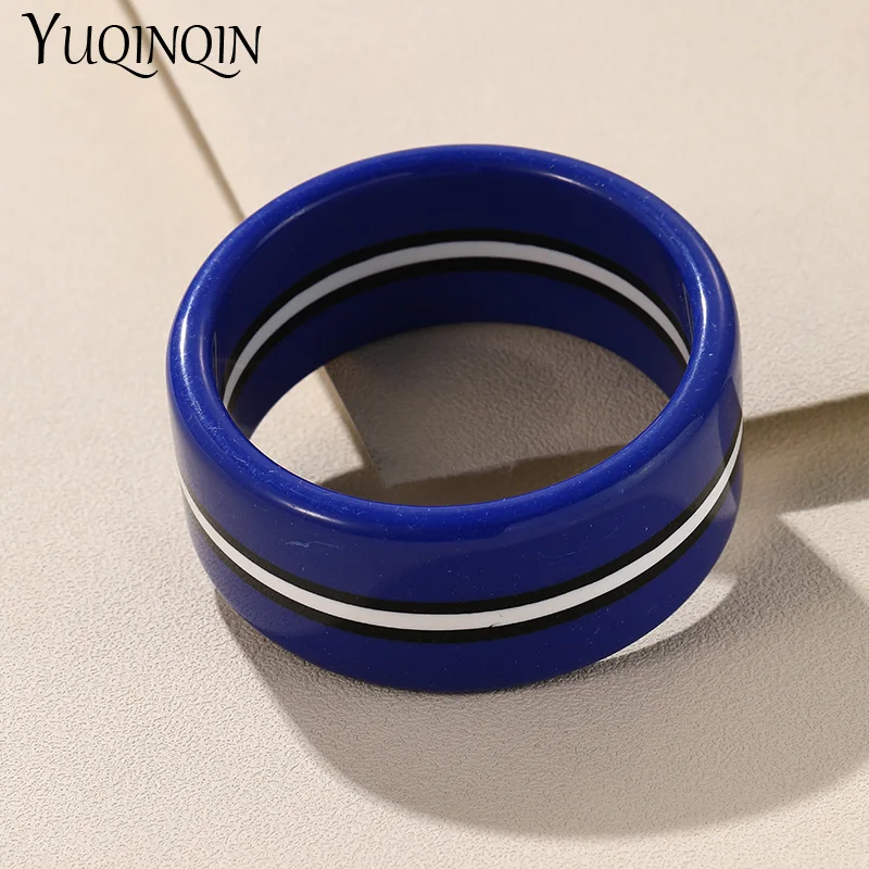 Vintage Geometric Resin Bracelets For Women Elegant Wide Bangles Bracelets Femmes Summer Party Travel Hand Jewelry Stripe Gifts