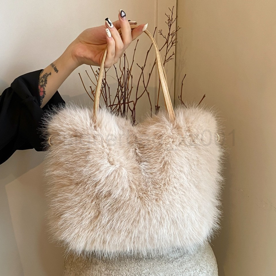 Bag Classic Designer Fashion 10a Top Woman Handbagevening Bags This Years Popular New Plush Handbag Winter Versatile Korean Version Single Shoulder Cr