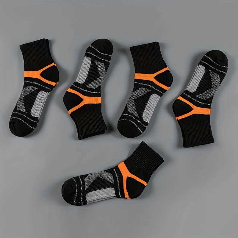 3 Pairs High Quality Men Black Sports Casual Soft Running Four Season Absorb Sweat Breathable Male Sock LX241102