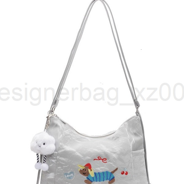 Fashion Classic Bag Designer 10a Top Woman Handbagevening Bags Trendy Lightweight Large Capacity Womens New Fashionable Embroidered Cartoon Multipur