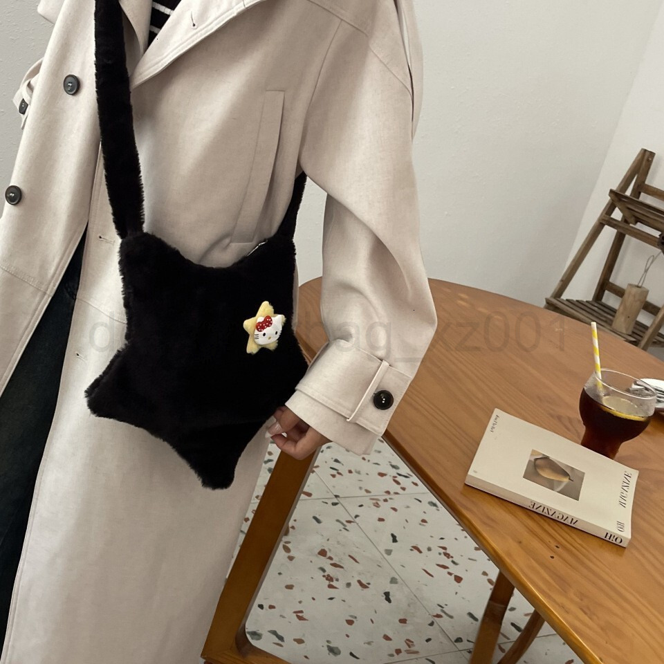 Fashion Classic Bag Designer 10a Top Woman Handbagevening Bags Autumn and Winter Fashionable Plush Cute Five Pointed Star Shaped