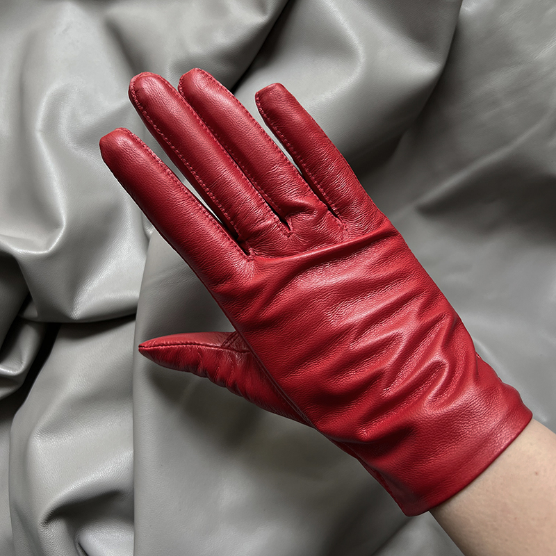 Elegant Women Gloves Genuine Lambskin Real Leather Sheepskin Autumn And Winter Plus Velvet Trendy Female Short Glove 27 Colors