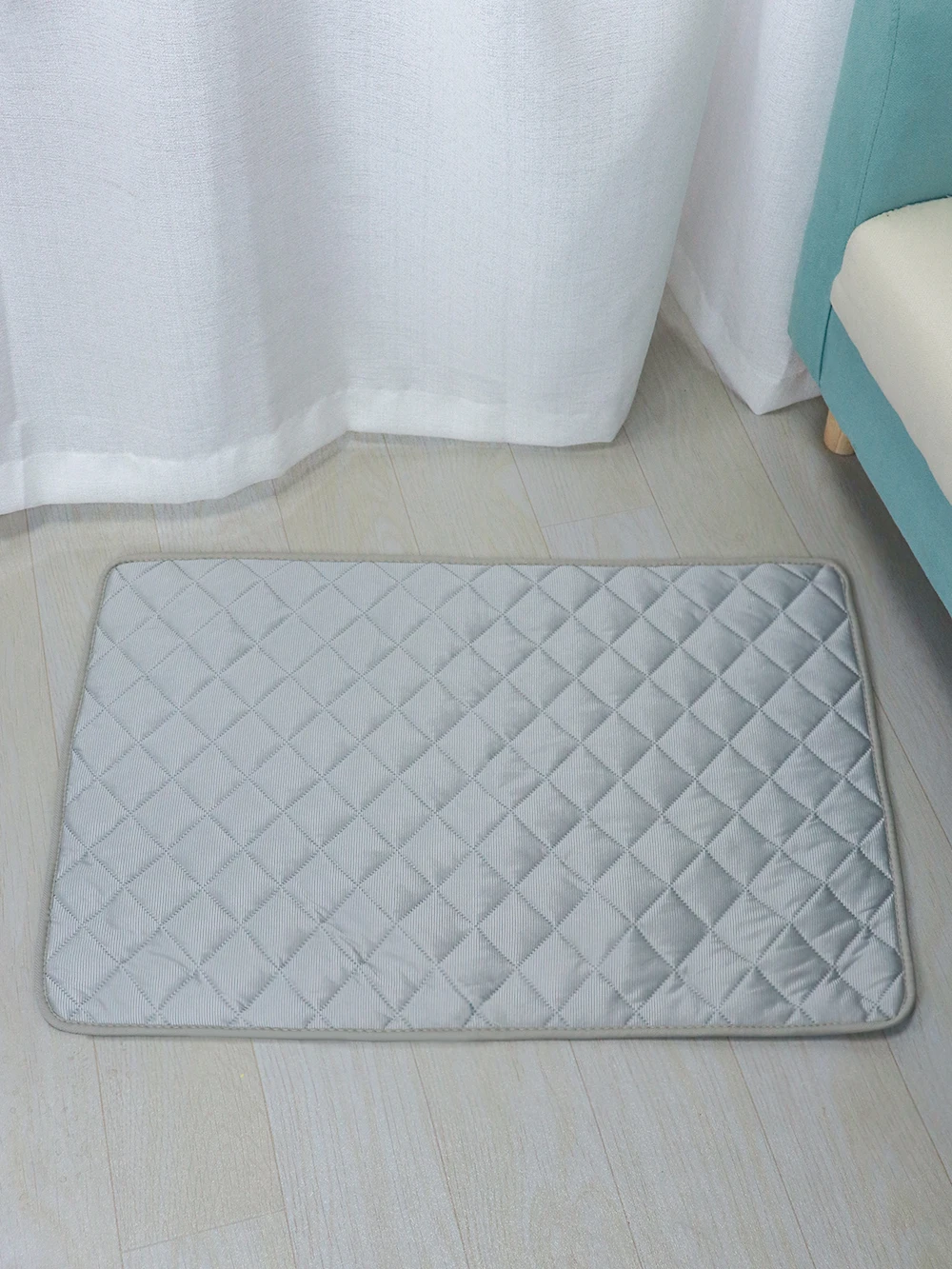 Ice Silk Coog Mulitple Use Pet Mat For Washable Dog Bed Breathable Cool Pad Cat Summer Blanket