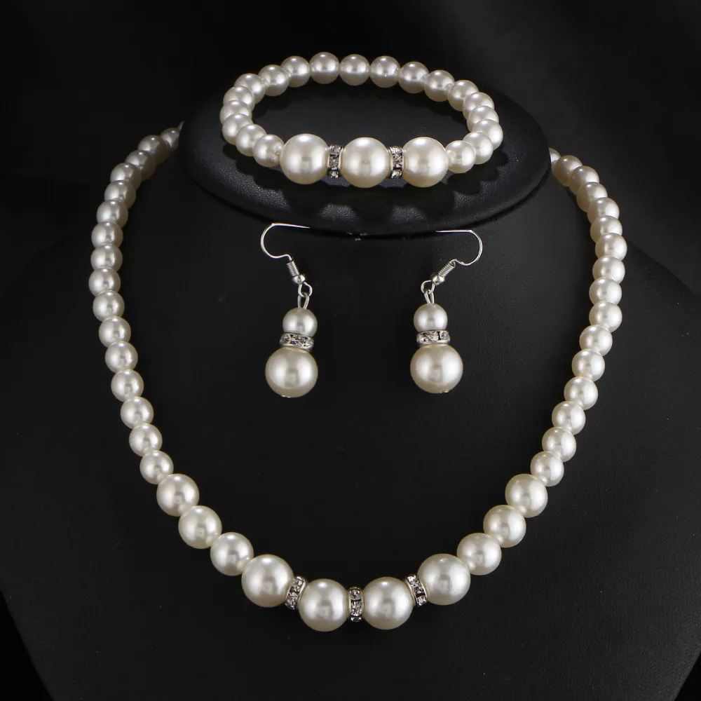 Vintage Simple Faux Pearl Necklace Earrings Jewelry Set for Women Temperament Regency Crystal Choker Banquet Wedding Accessorie