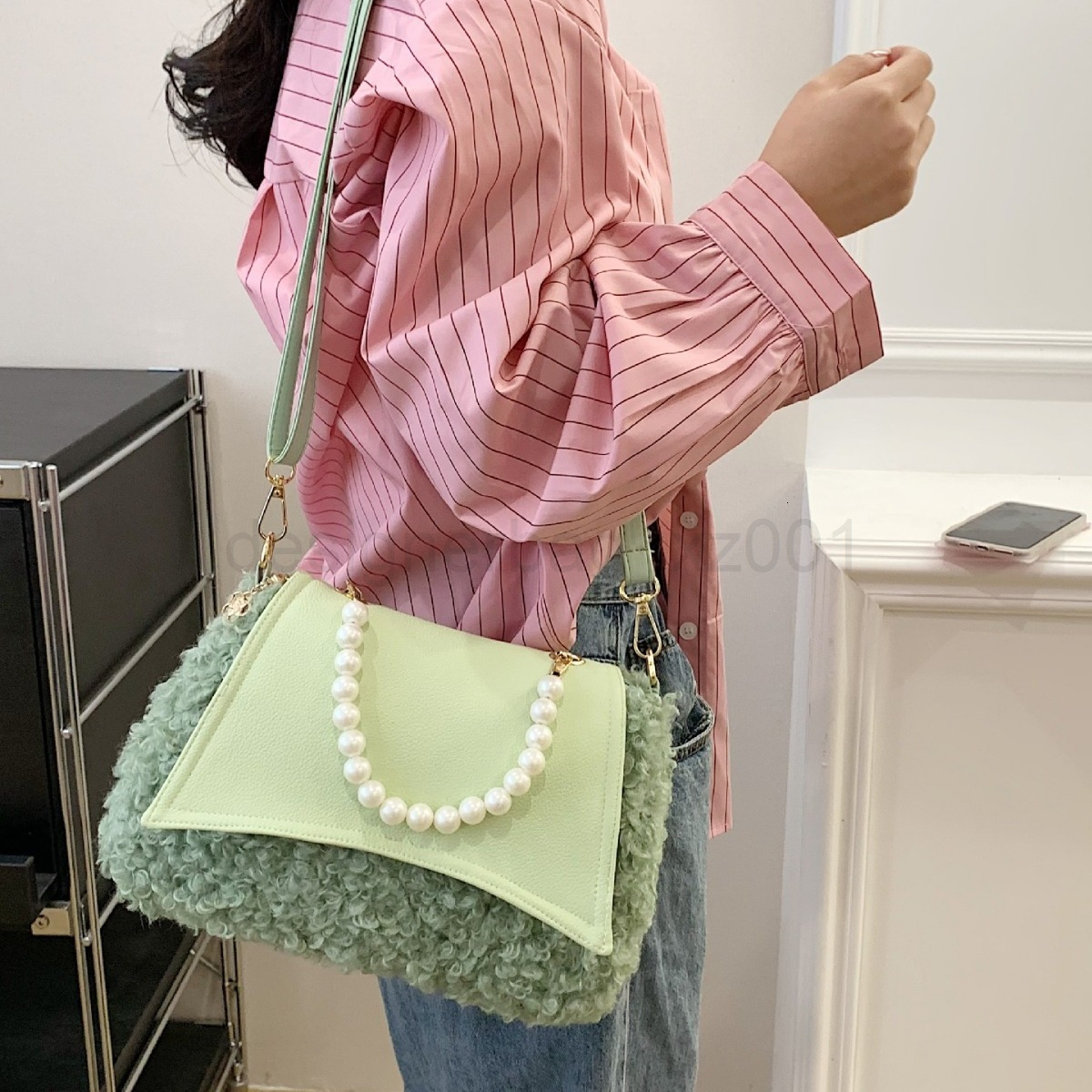 Niki Duncks Tote Bagclassic Designer Bag Fashion 10a Top Woman Handbagevening Bags New Fashionable Womens Handheld One Shoulder Plush Cute Pearl Cross