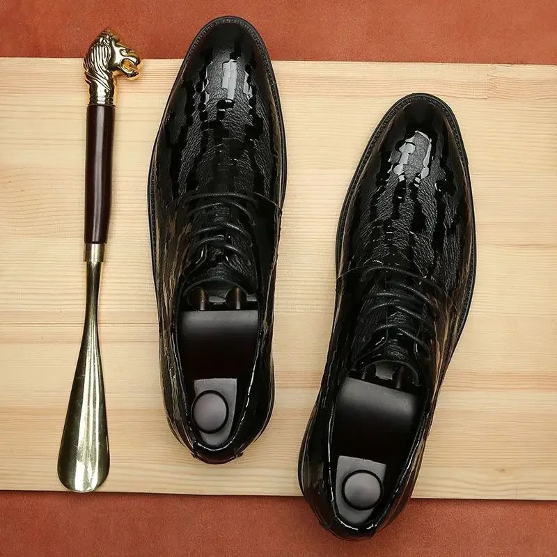 Official Mens Social Shoes Black Pointed Toe Dress Shoes Mens Liquid Shoes Office Elegant Classic 39 Set 241031