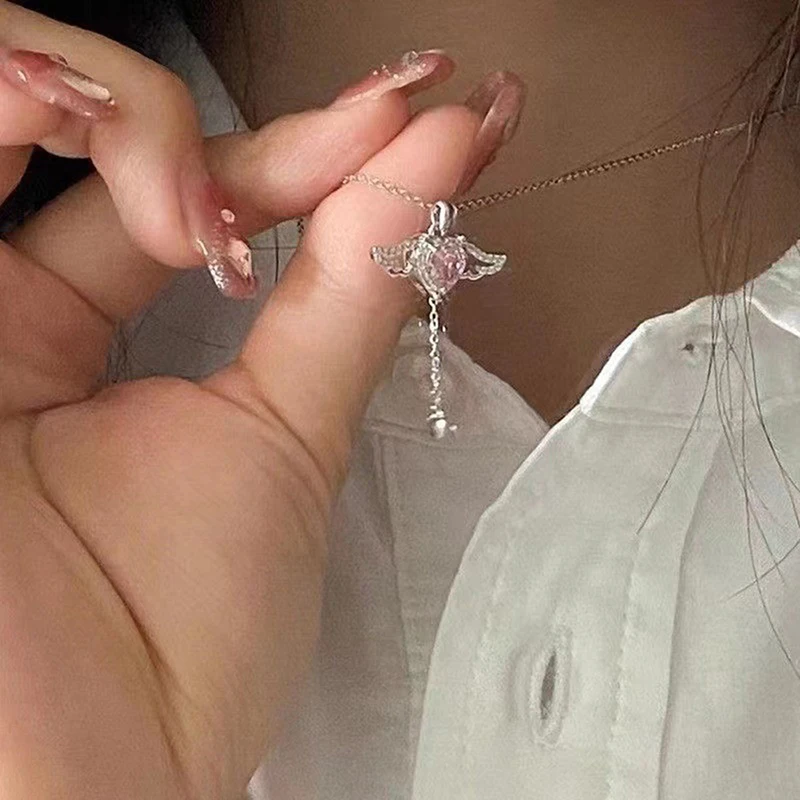 Pink Crystal Angel Wings Heart Pendant Necklace For Woman Minimalist Jewelry Girl's Neck Chain
