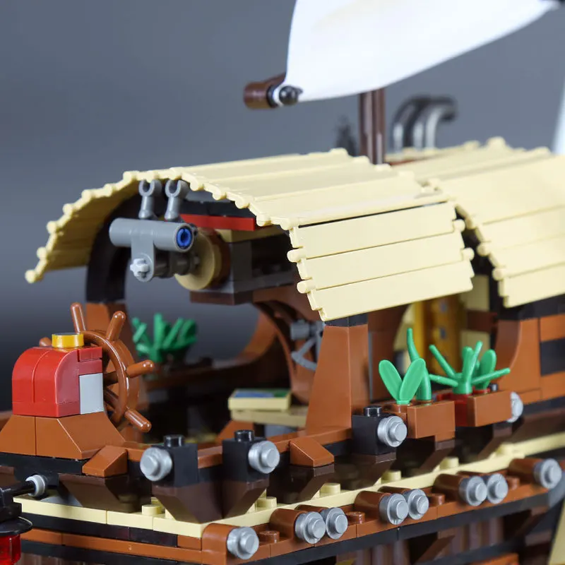 In Stock 06057 Destiny Boat 2367Pcs Flying Bounty Ship Building Blocks Bricks Kid Christmas Gifts Compatible 70618 In Stock 060