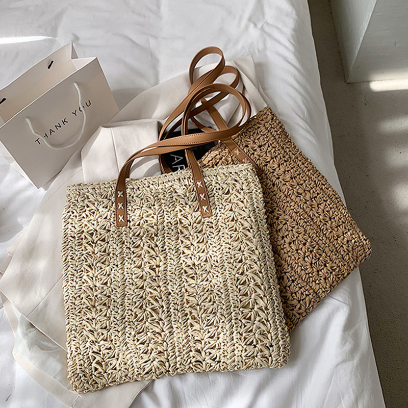 Square Hollow Straw Beach Hand Woven Designer Casual Handbag