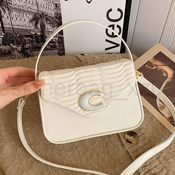 Bag Designer Fashion Classic 10a Top Woman Handbagevening Bags Winter New Fashionable Womens Versatile Small Square Single Shoulder Crossbody