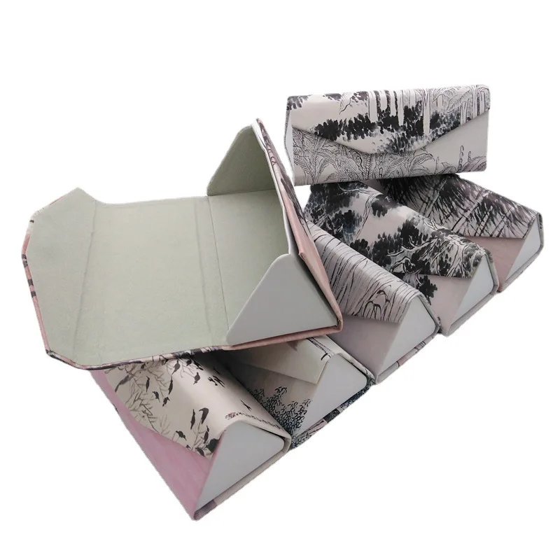 Foldable Triangular Glasses Case Vintage Pattern Chinese Tend Ink Painting Myopia Eyeglasses case Portable Hard Box With Cloth