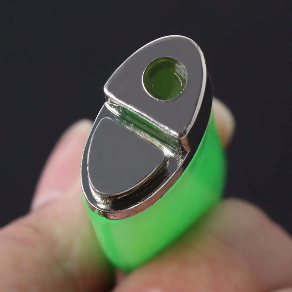1Pc Creative Lighter Design Water Spray Toy Water Spray Lighter Joke Prank Trick Toy