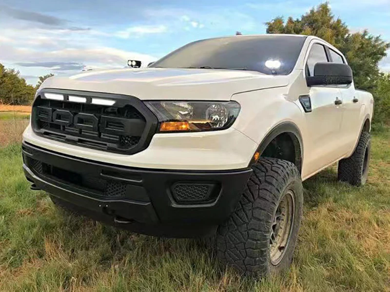Auto exterior accessories for Ford Ranger T8 Everest 18-21 Mesh Mask Cover Led Lighting Fog Lamps Front Led Drl Daytime Lights