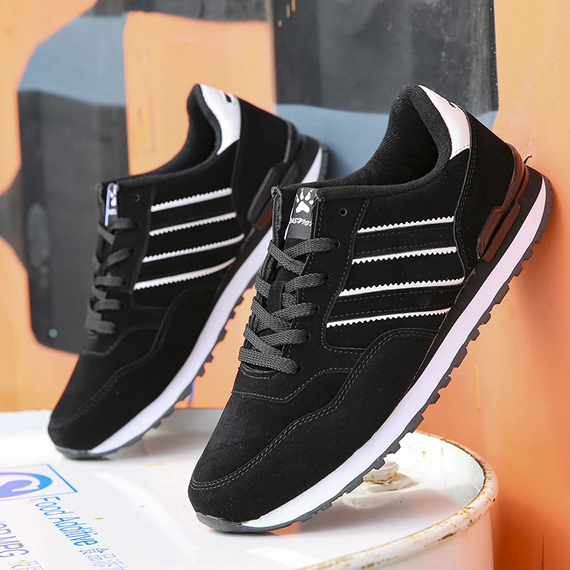 Suede Leather Sneakers Men Classical Running Lightweight Comfortable Outdoor Sport Breathable Flat Jogging Shoes c40c4