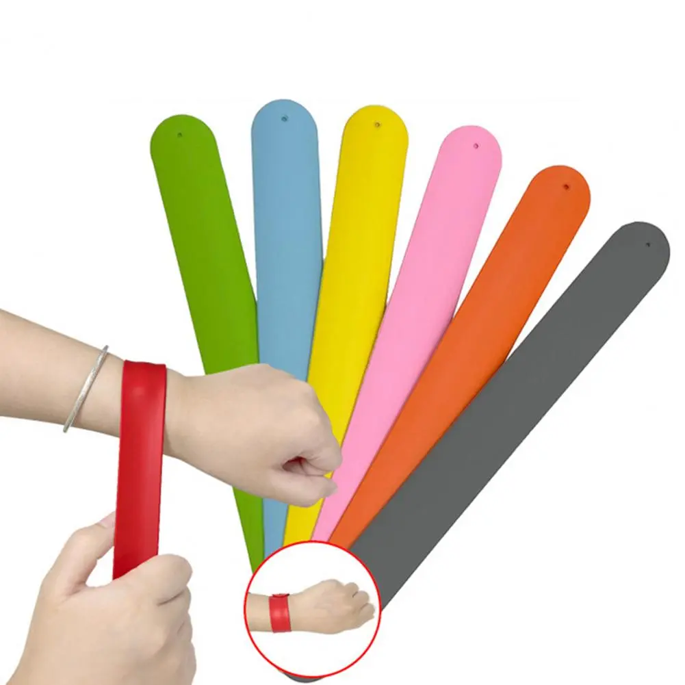 2Pcs Kids Slap Bracelets Flexible Self-Rolling Wristwear Soft Clap Circle Silicone Wristbands Children Toy Gift Bracelet
