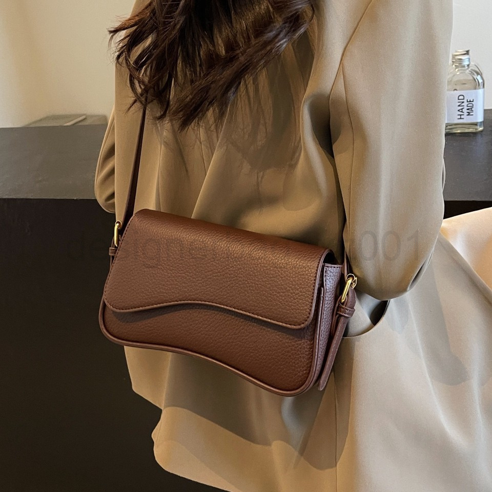 Classic Designer Bag Fashion 10a Top Woman Handbagevening Bags Texture Armpit for Women New Chain Shoulder Spring and Summer Simple Fashionable Crossb