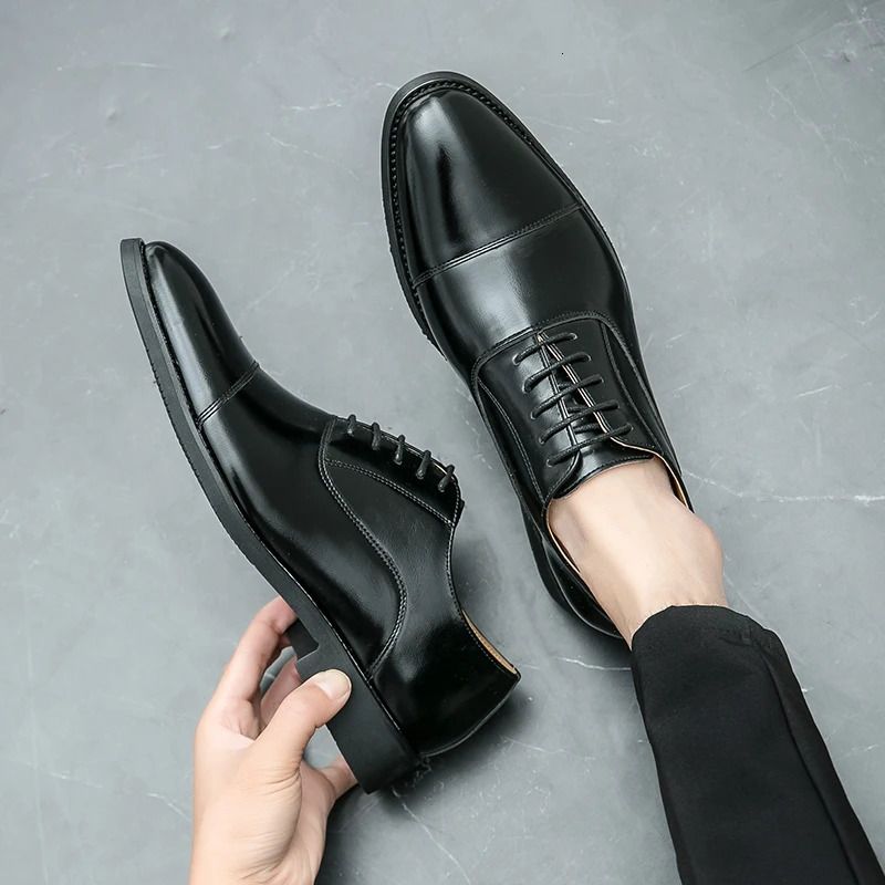 Classic Italian style mens derby formal shoes professional office leather shoes pointe toe handmade business wedding dress mens 241031