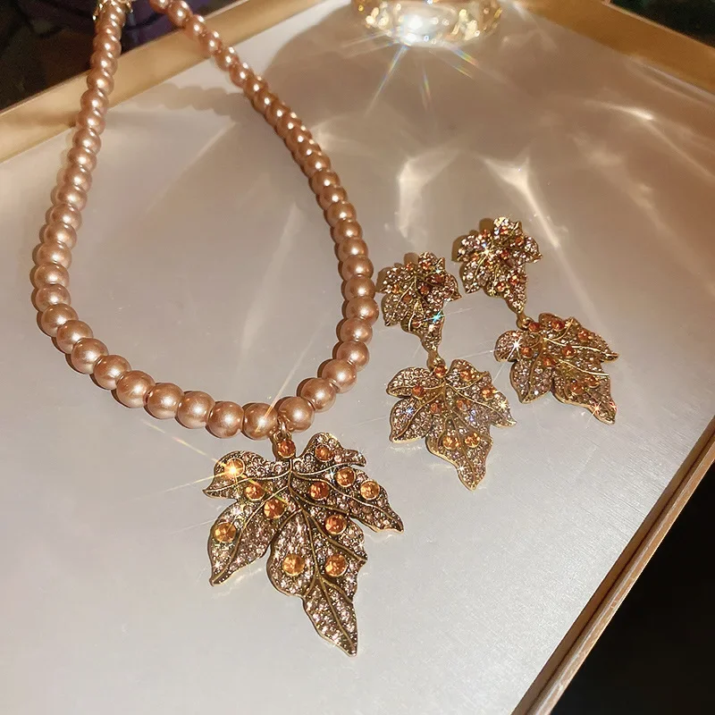 Vintage Champagne Pearl Necklace Maple Leaf Crystal Earrings For Women Party Banquet Jewelry Sets