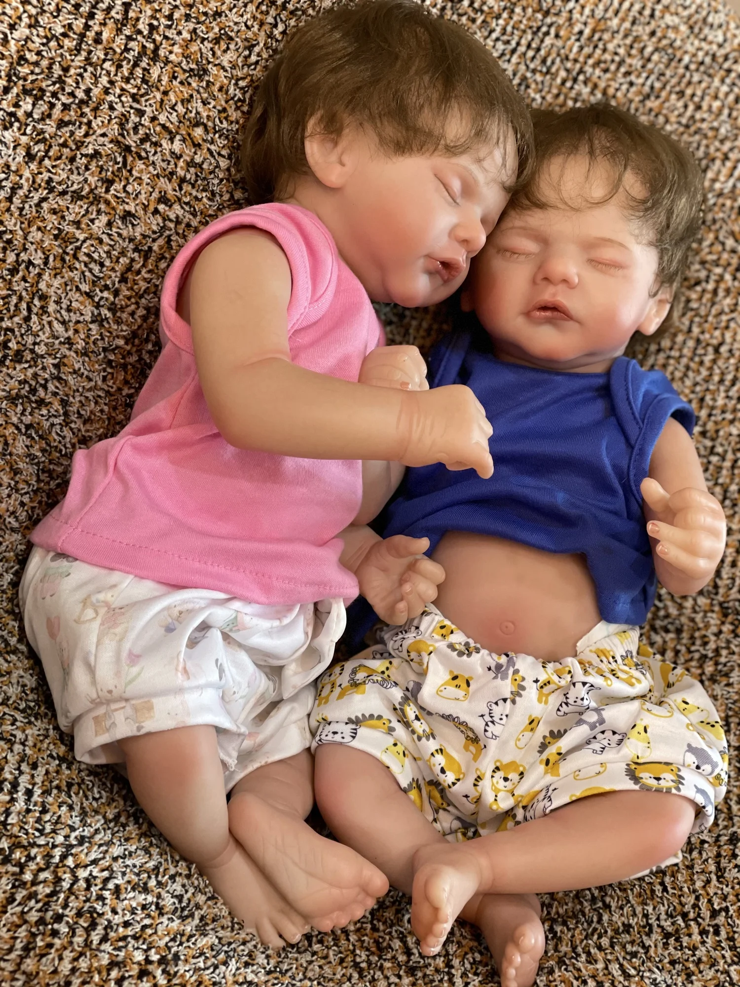 45cm Sam Full Body Silicone Vinyl Bebe Reborn Boy and Girl Lifelike Realistic Reborn Doll Soft Touch Feeling Newborn Doll