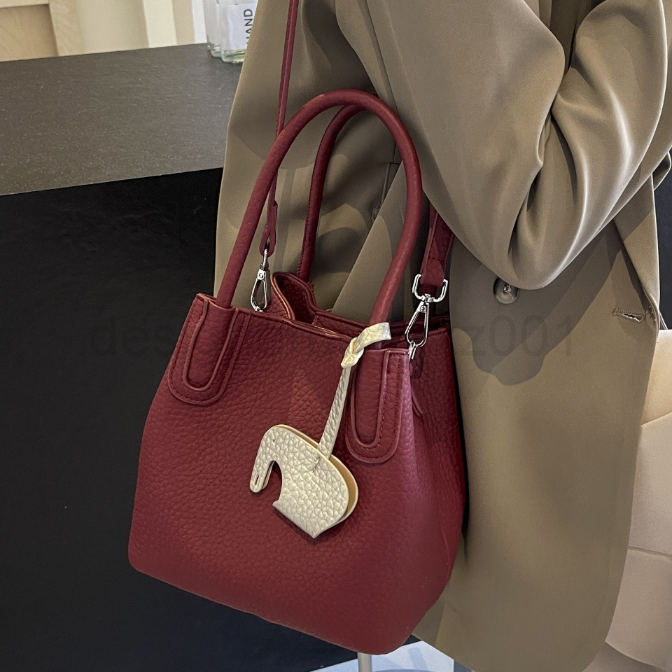 Bag Designer Fashion Classic 10a Top Woman Handbagevening Bags Texture and Western Style Small for Women Autumn New Versatile Crossbody Fashionable Wo