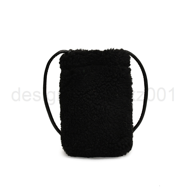 Fashion Classic Bag Designer 10a Top Woman Handbagevening Bags Super Popular Niche Lamb Furry for Women New Autumn and Winter Versatile Crossbody Mobi