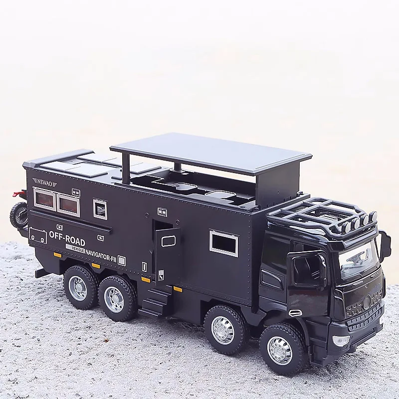 1/28 Arocs Unimog Alloy Motorhome Touring Car Model Diecast Metal Off-road RV Vehicles Model Sound and Light Children Toy Gift