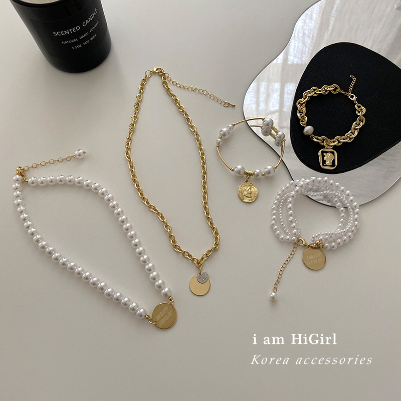 High-quality Luxury Pearl Bracelet Hepburn Style Black Bow Pearl Bracelet Necklace French Retro Jewelry Accessories for Women