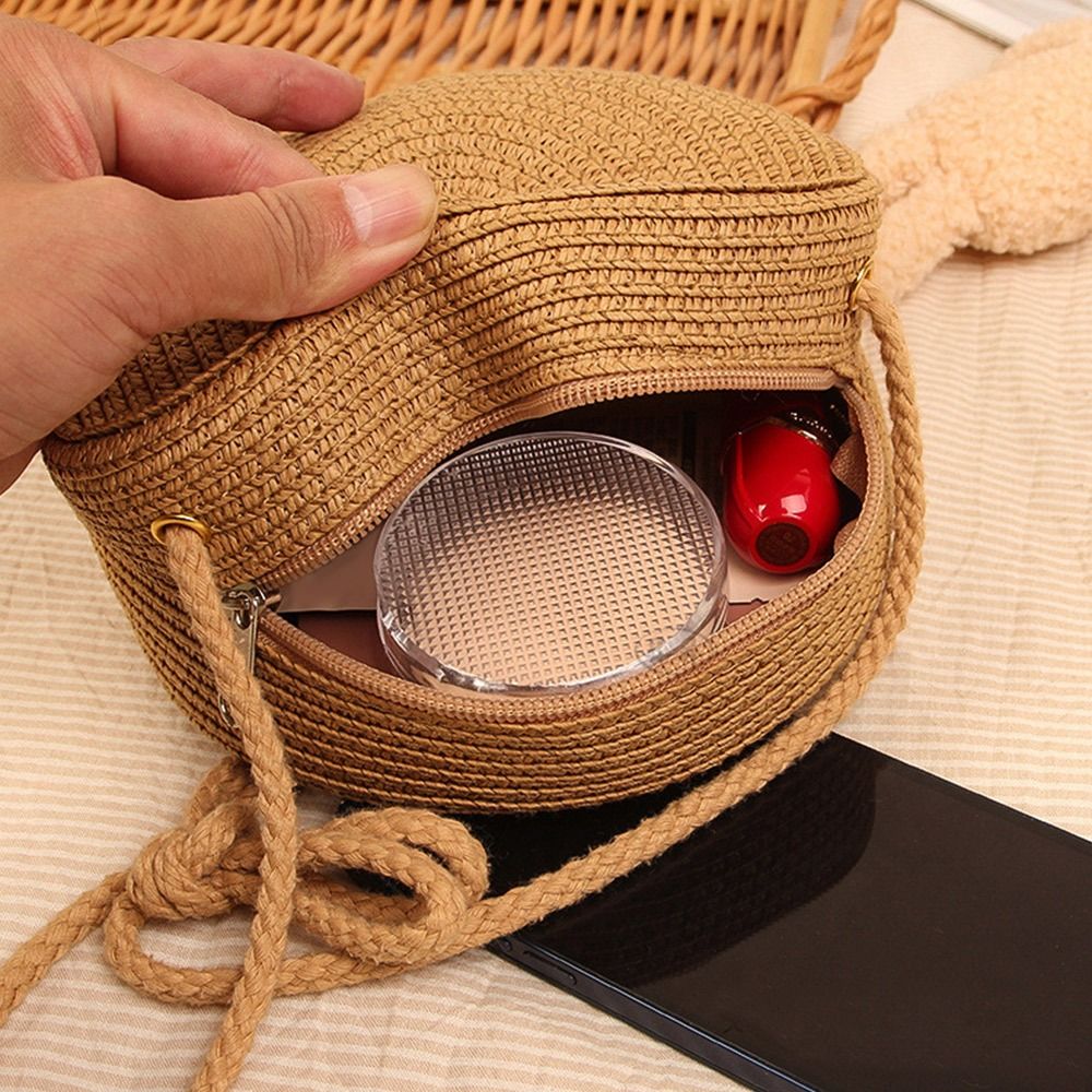 Hot Sale Round Woven Straw Bag Beach Crossbody Shoulder Bag Cute Rattan Handmade Knitted Candy Color Small Handbag for Women