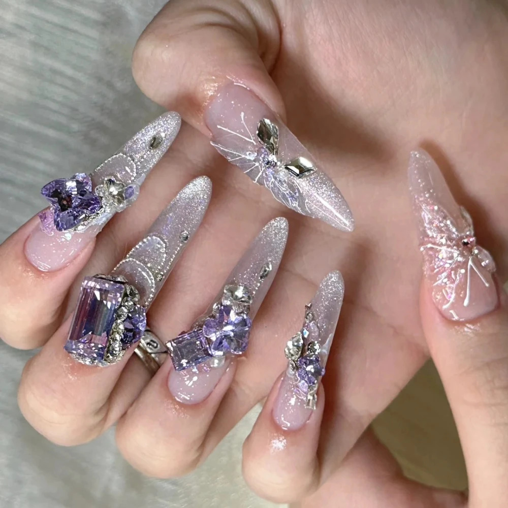 10 handmade pressed nails long almond fake nails limited edition 3D diamond n for Christmas and Year with set 241031