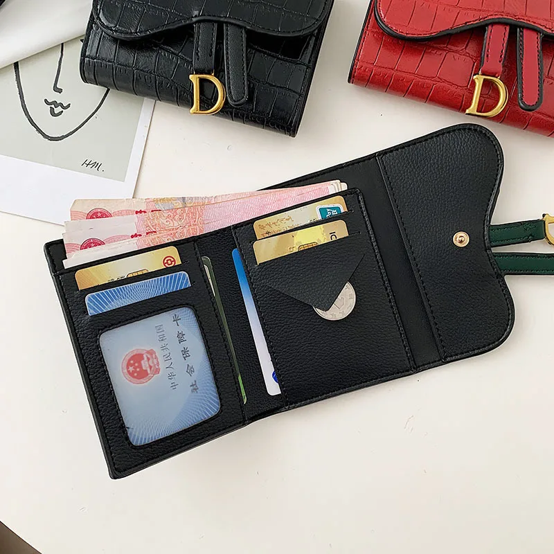 Women's Wallet Short 2024 New Korean Style D Letter Buckle Coins Purses Wallet Card Bag Key Wallet Luxury carteras para mujeres