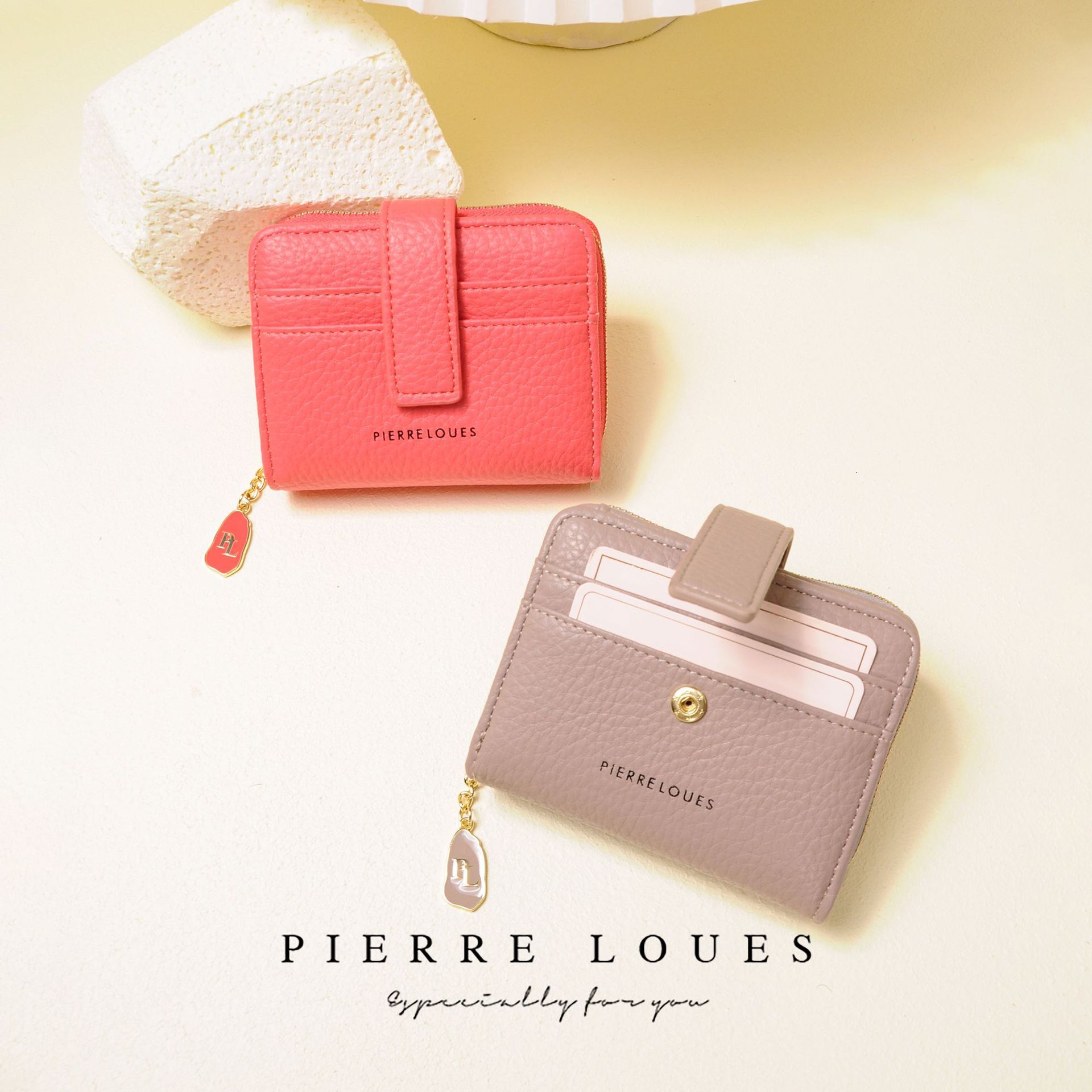 2025 new Korean version short women's coin purse with high-end feel, leather small bag, multi card zipper, ins wallet