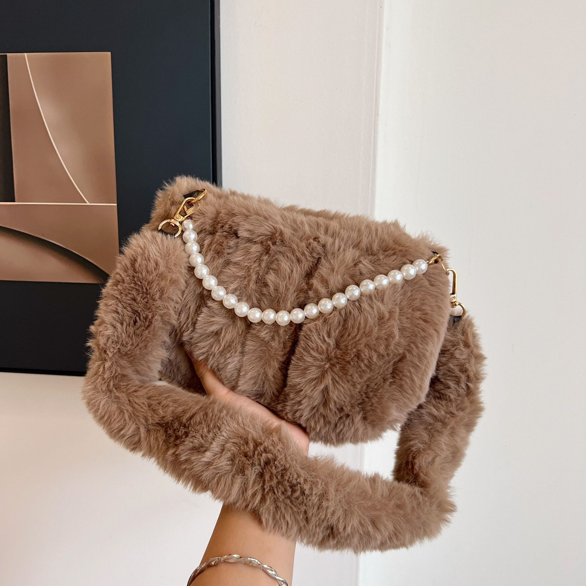 Fashion Classic Bag Designer 10a Top Woman Handbagevening Bags Plush Velvet for Women Large Capacity New Autumn and Winter Shoulder Crossbody Highend 