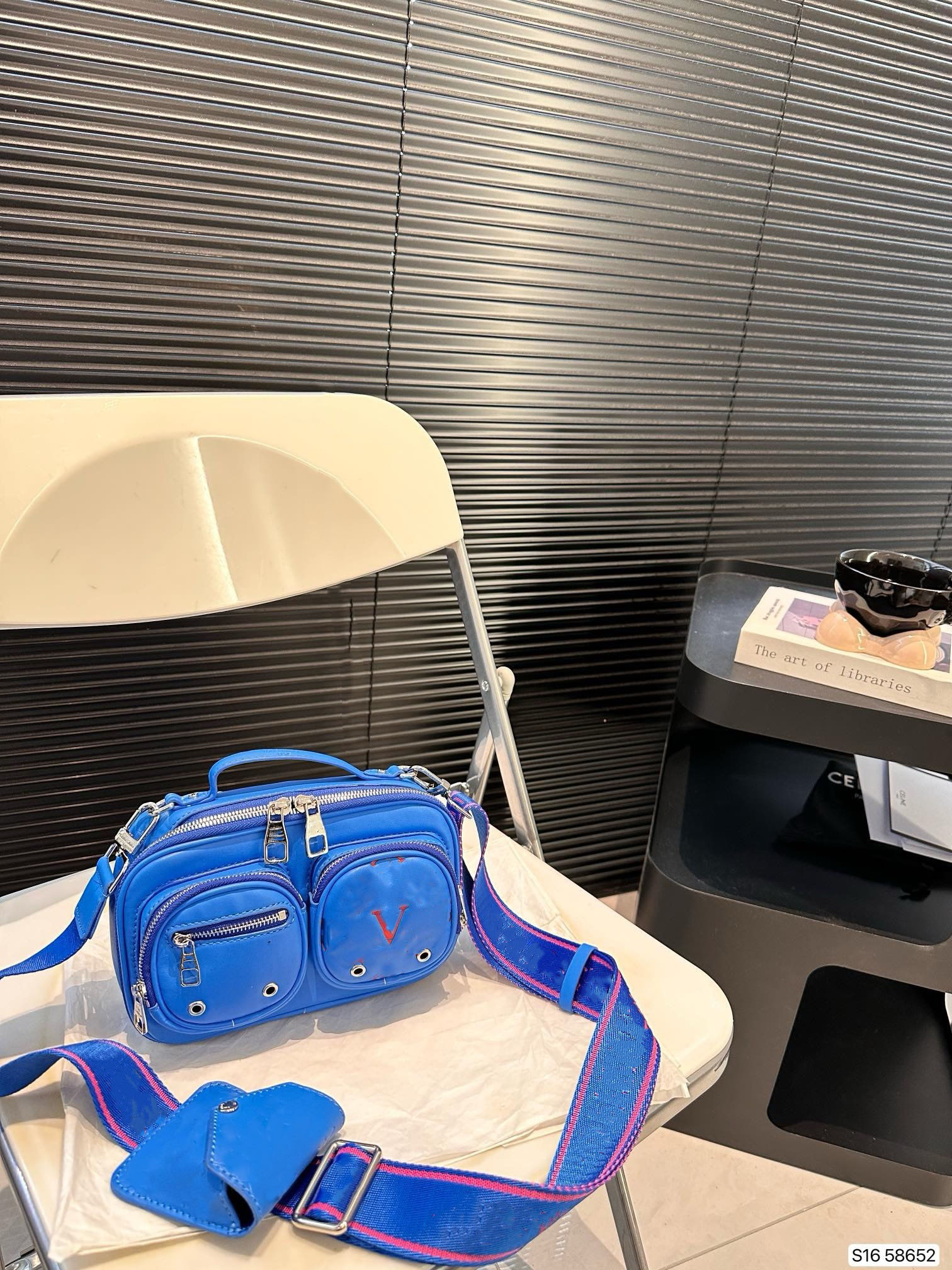 M80446 utility crossbody genuine leather designer Digital camera for women and mens clutch handbag brand shoulder bags tote bag wallet