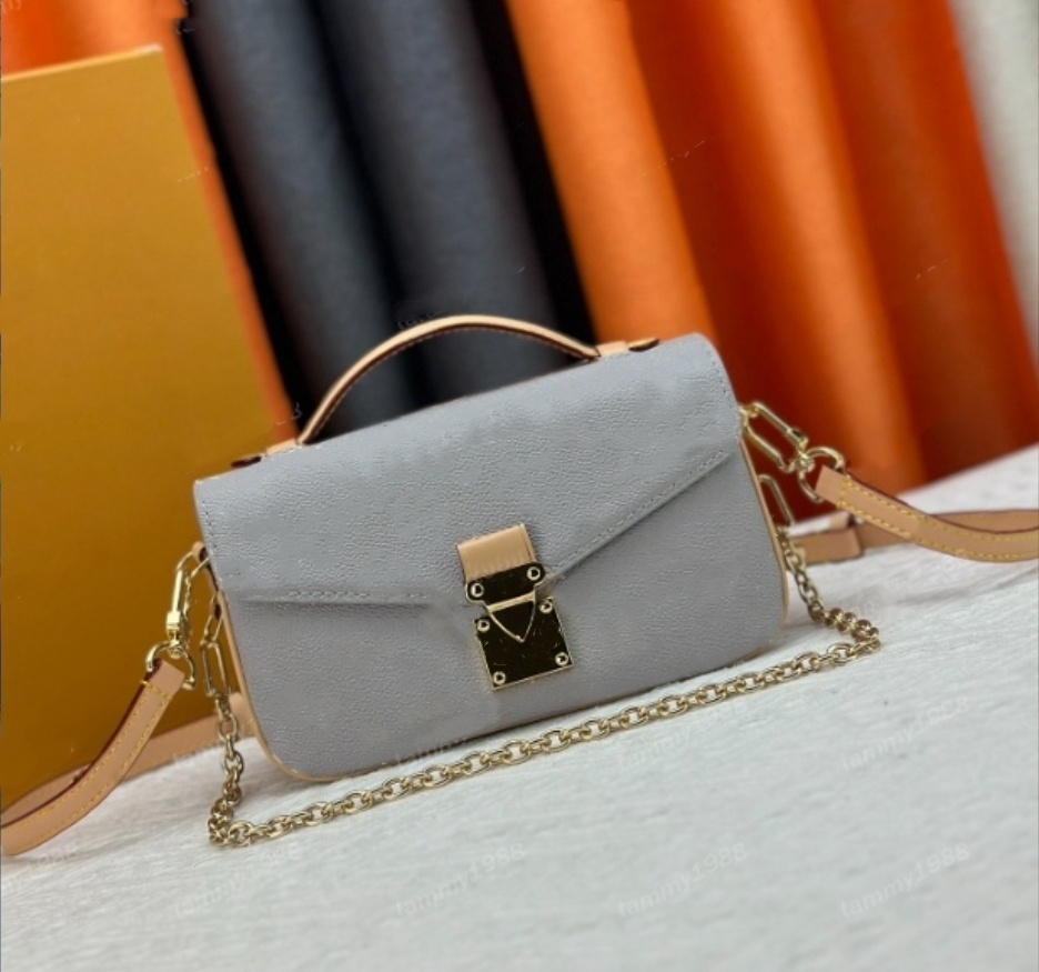 Women mini messenger crossbody bag Designer shoulder bag Chain purse phone bag New Fashion classic Pastel West metisluxury lock flap bag Designer messenger bag