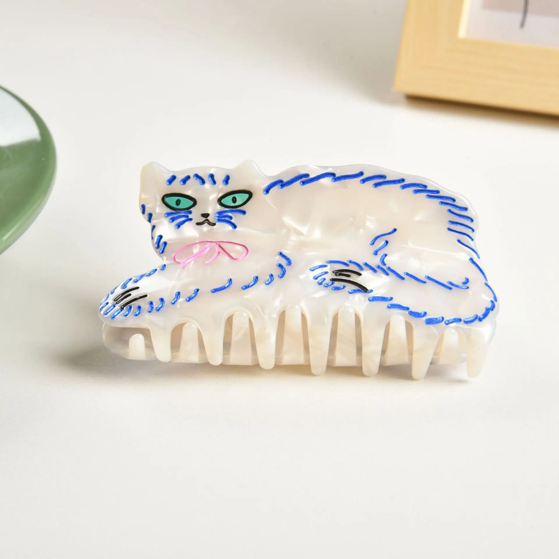 Muweordy White Persian Cat Hair Clip Cute Blue Curly Cat Crab Hair Clip Shark Clip for Girl Creative Hair Accessories for Women