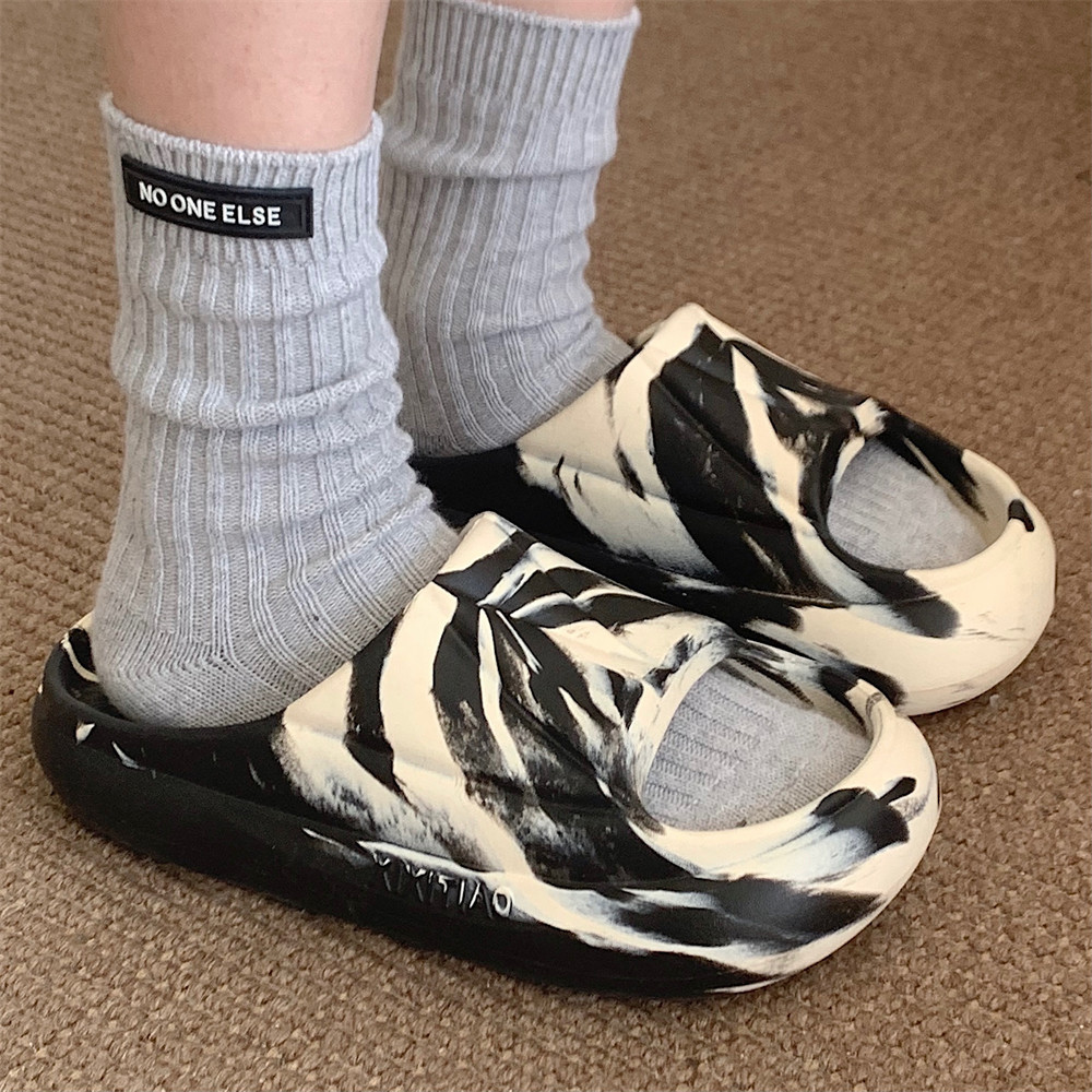 2024 New slippers women's summer shoes personality cool splash ink sports style slippers indoor street sandals girls beach shower slide