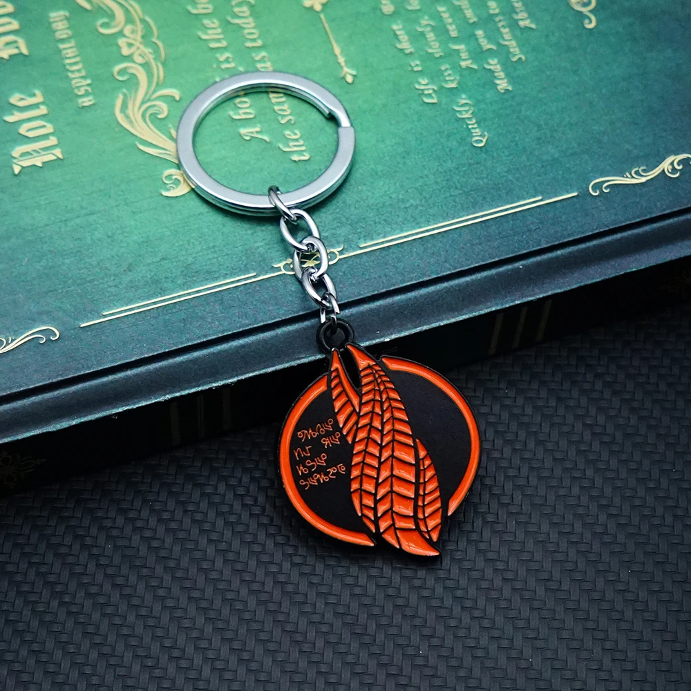 Dead Space :Remake Keychain Key Chain Keyring Ishimura Obelisk Keychains for Men Game Accessories Car Key Ring Pendant llaveros