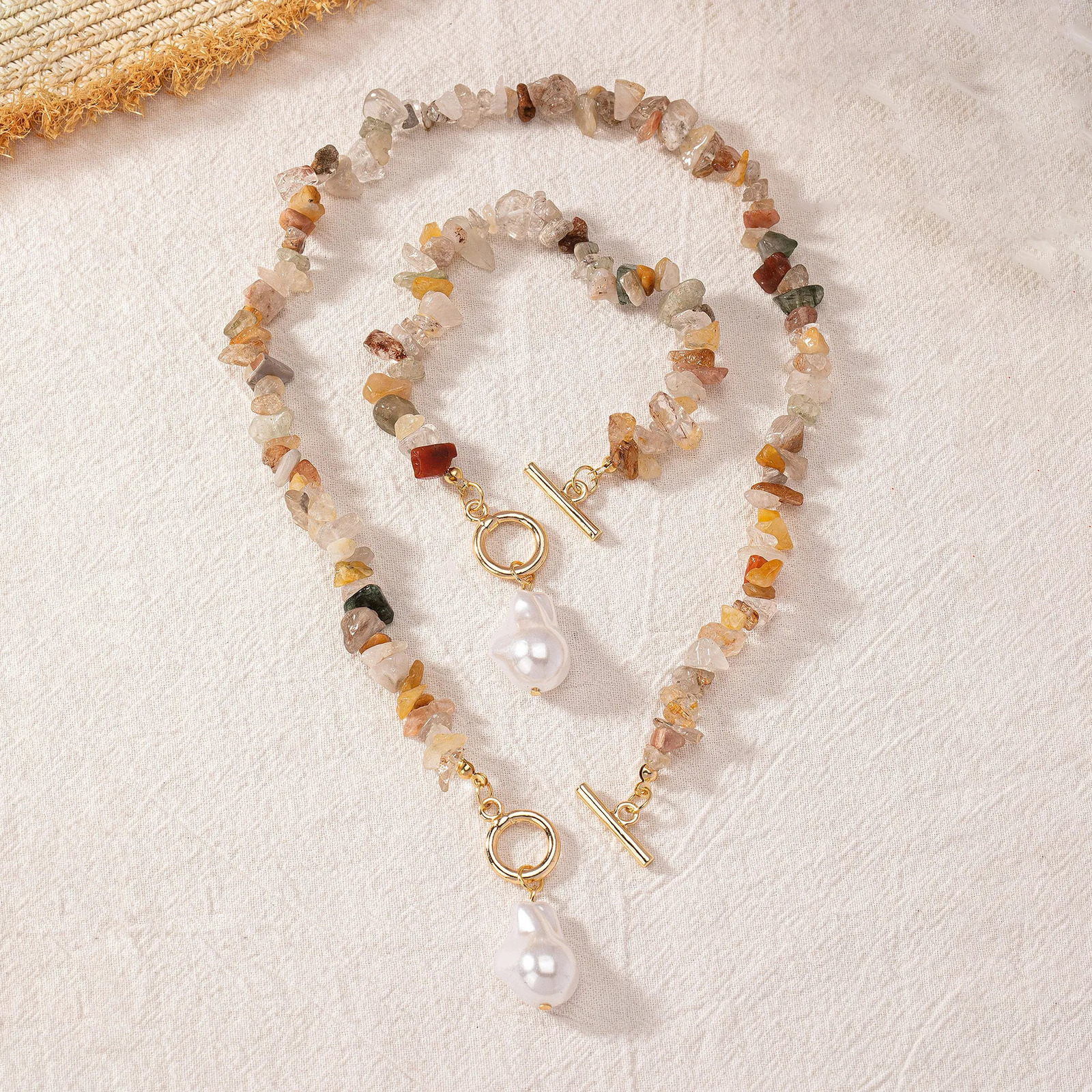 Fashion 2PCS Bohemian Choker Coral Aventurine Celestite Amethyst Quartz Irregular Natural Stone Chip Womens Bracelet 241031