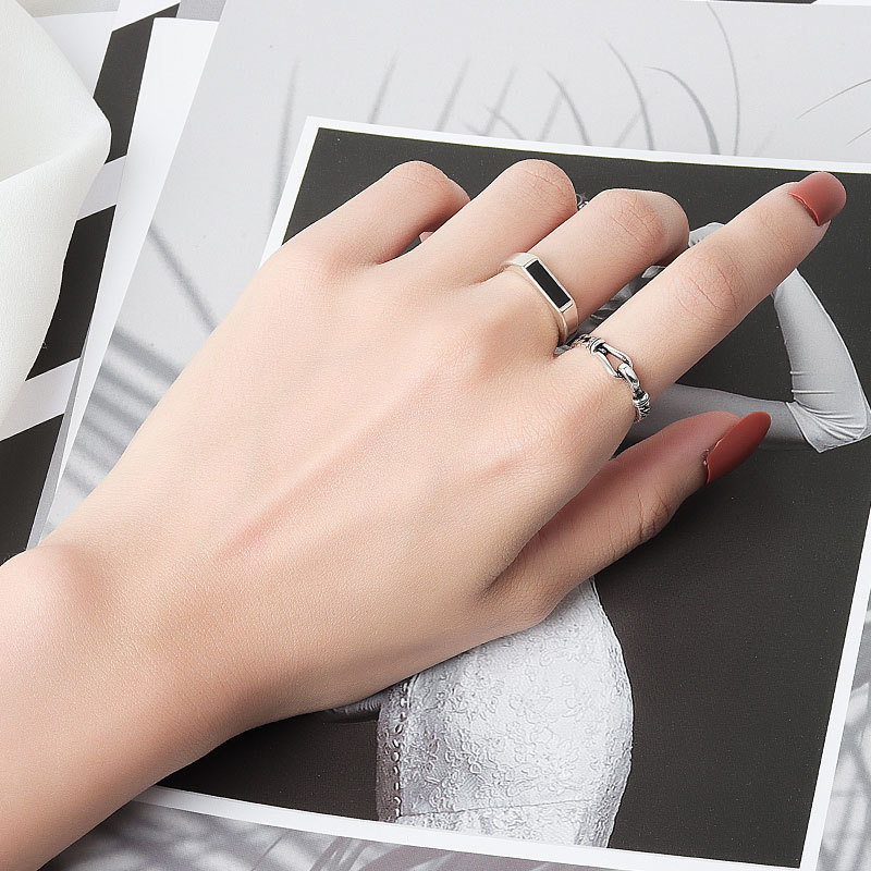 Silver Color Trendy Rings For Women Vintage Minimalist Handmade Black Stone Finger Jewelry Punk Hip-Hop Party Gifts