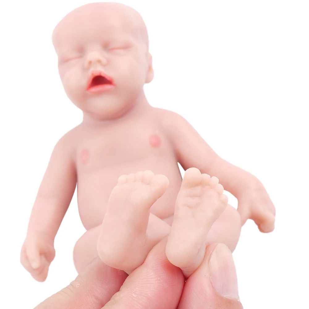 IVITA WG1575 6.29inch 117g 100% Silicone Reborn Baby Doll Closed Eyes Unpainted Unfinished Realistic Children Toys Xmas Dolls