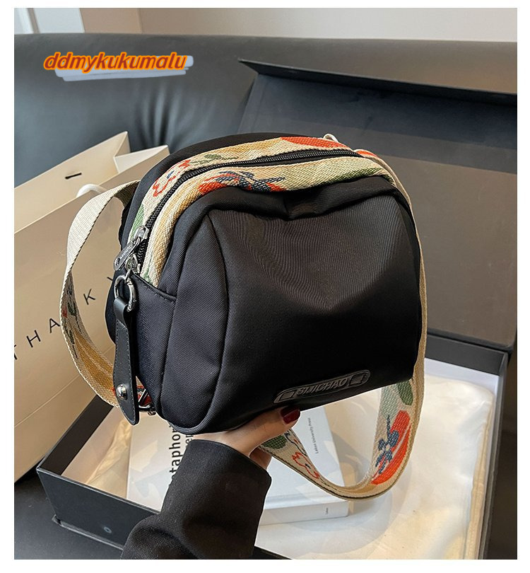 Waterproof nylon fabric crossbody popular for women in 2024, large capacity single shoulder dumpg bag, niche leisure commuting bag #26 kukumalu