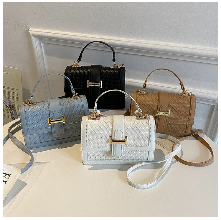 2025S Fashion Designer New Trendy Diagonal Cross Temperament Small Square Bag Single Shoulder Handbag