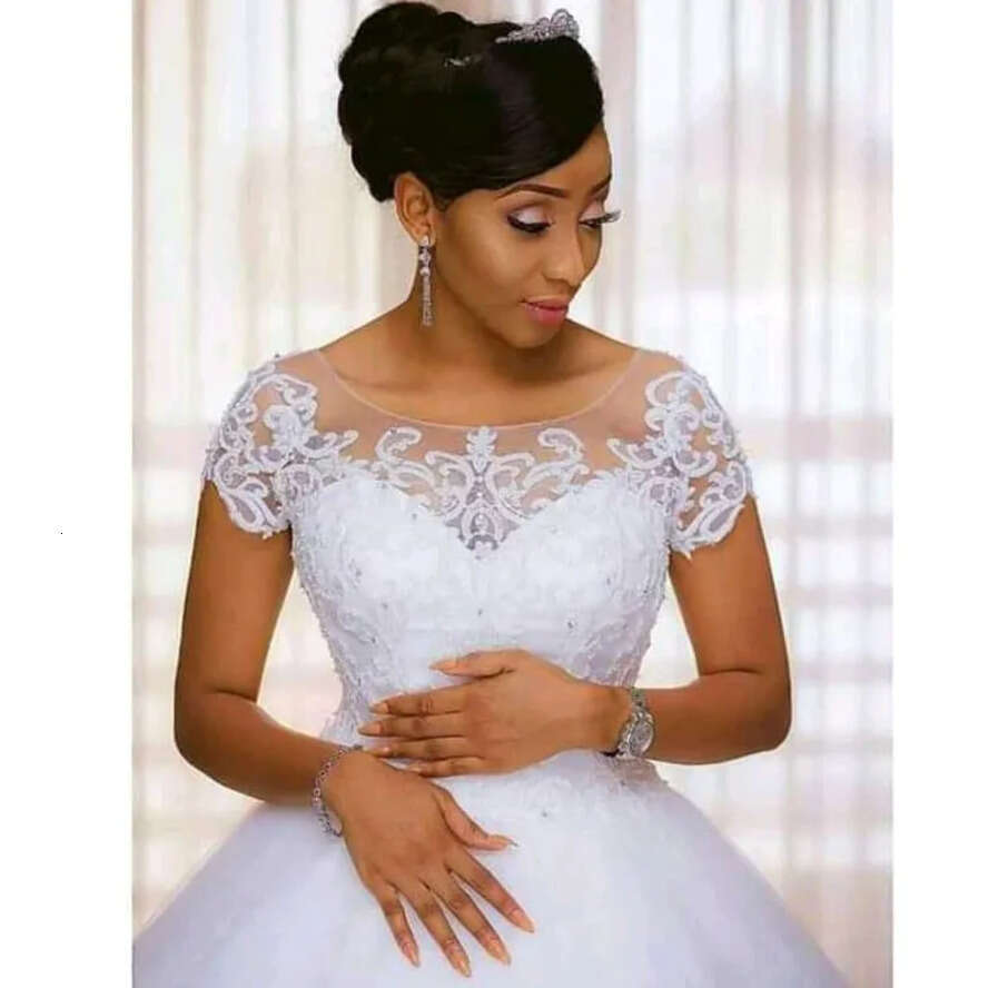African Vintage Lace Appliques Ball Gown Short Sleeves Cheap Wedding Gowns Plus Size Bride Dresses Vestido De Novia