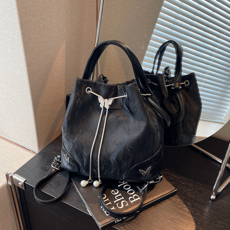 Fashion Versatile Bucket For Bags Designer Handbags New Commuter With High Quality Cross Shoulder Bag