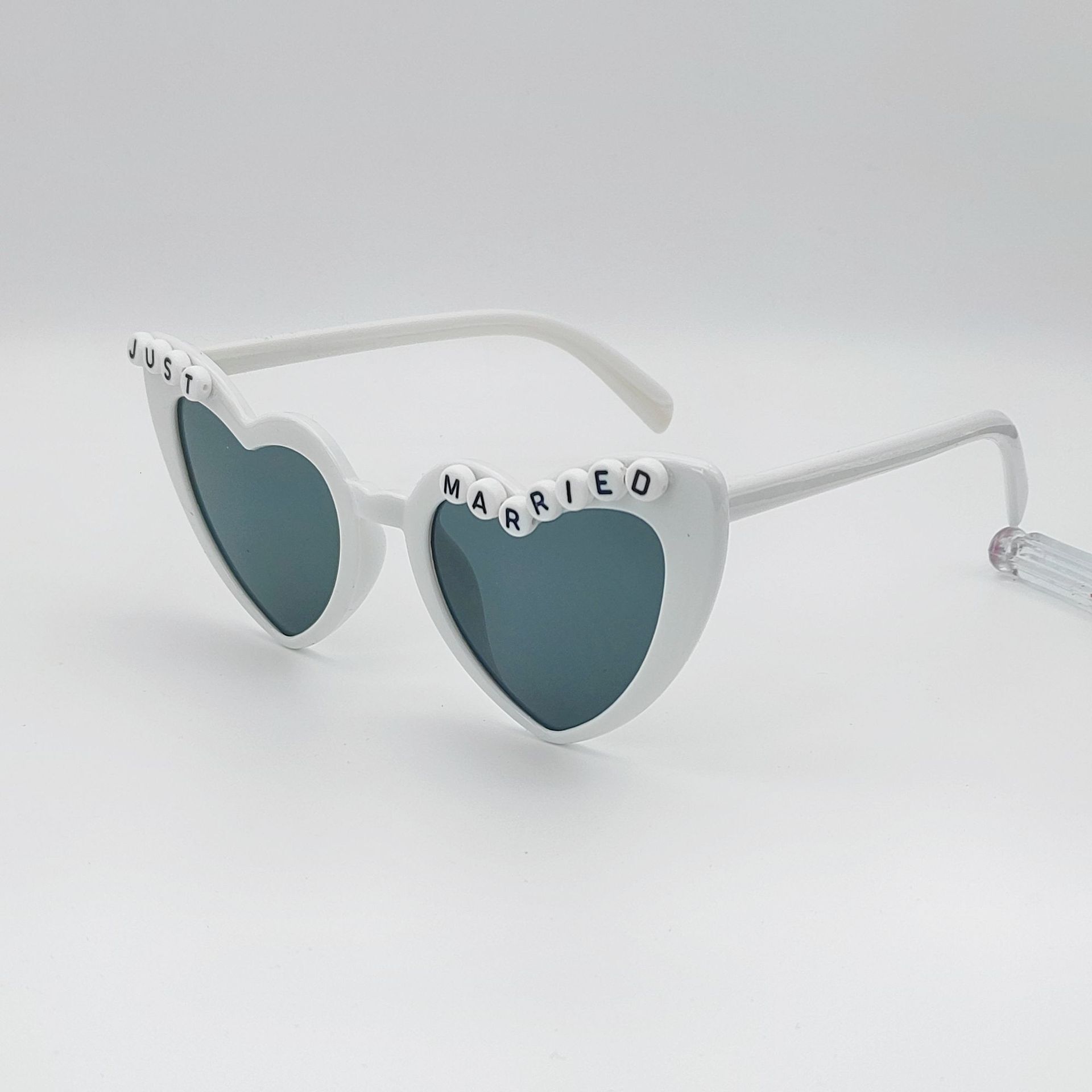 Pearl Wedding English Letter Bridal Love Single Party Sunglasses F10.16-8.8 65c75