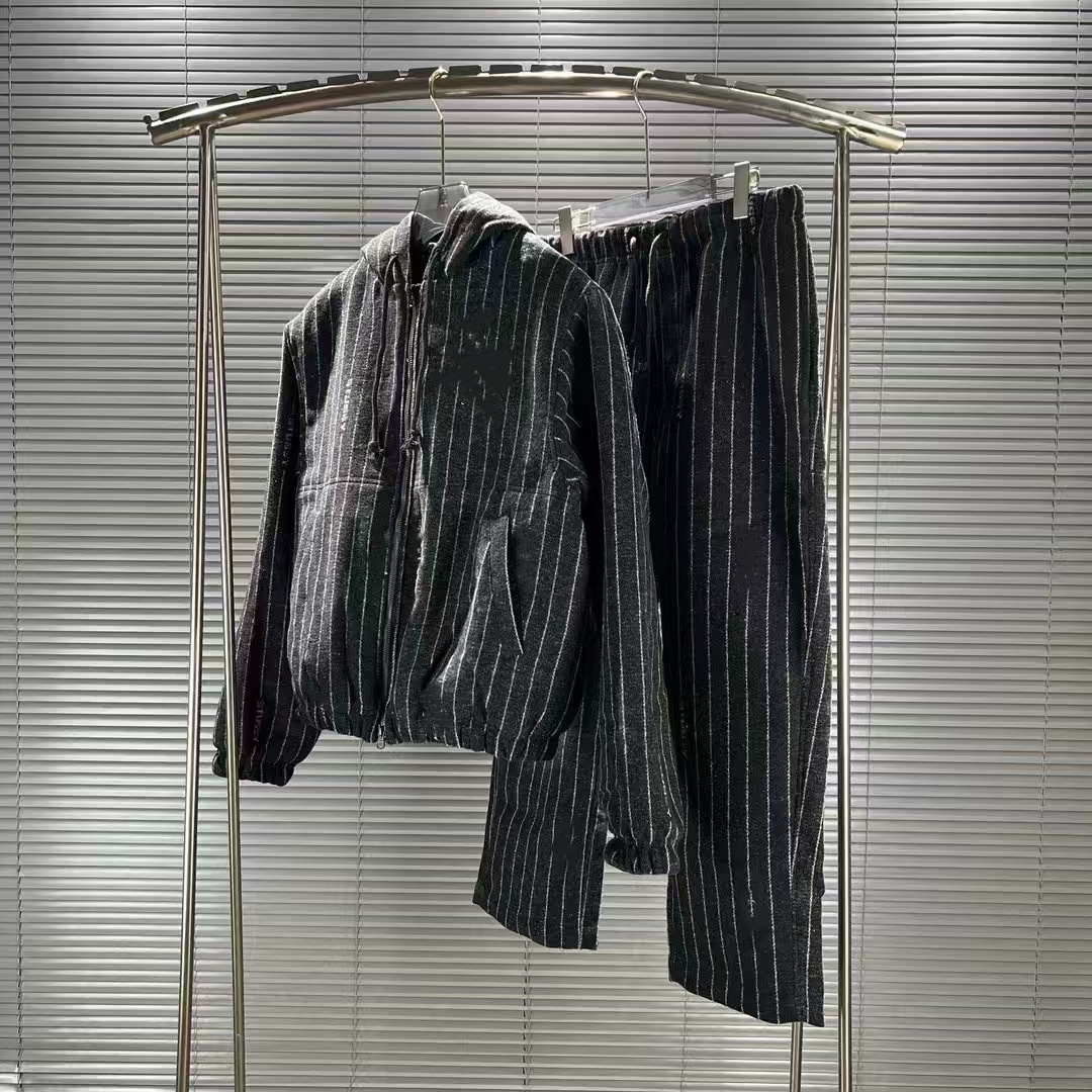 Stylish Hip Hop Designer Wool Hooded Jacket with Classic Stripes Detail